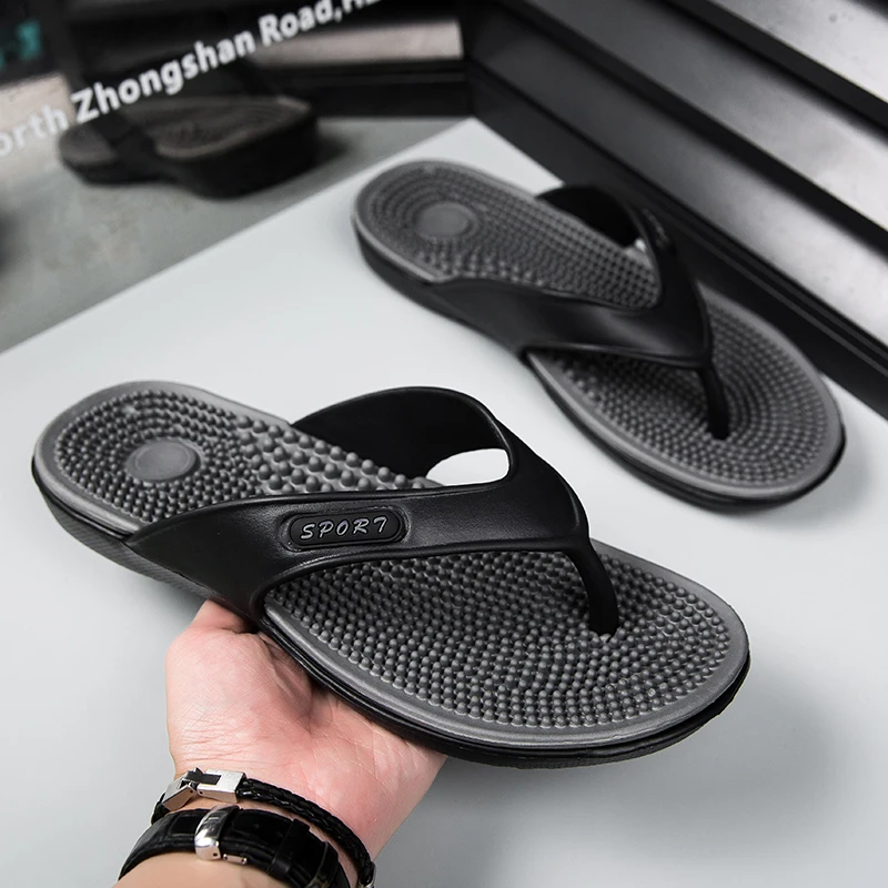 Summer Men\'s Flip-flops Massage Granule Men Slippers Comfortable Beach Sandals Men Casual Shoes House Flip Flops Bathroom Shoes