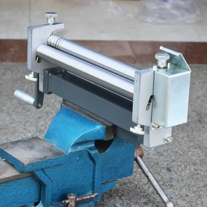 

Manual Metal Sheet Round Bending Machine Hand Plate Round Rolling Machine