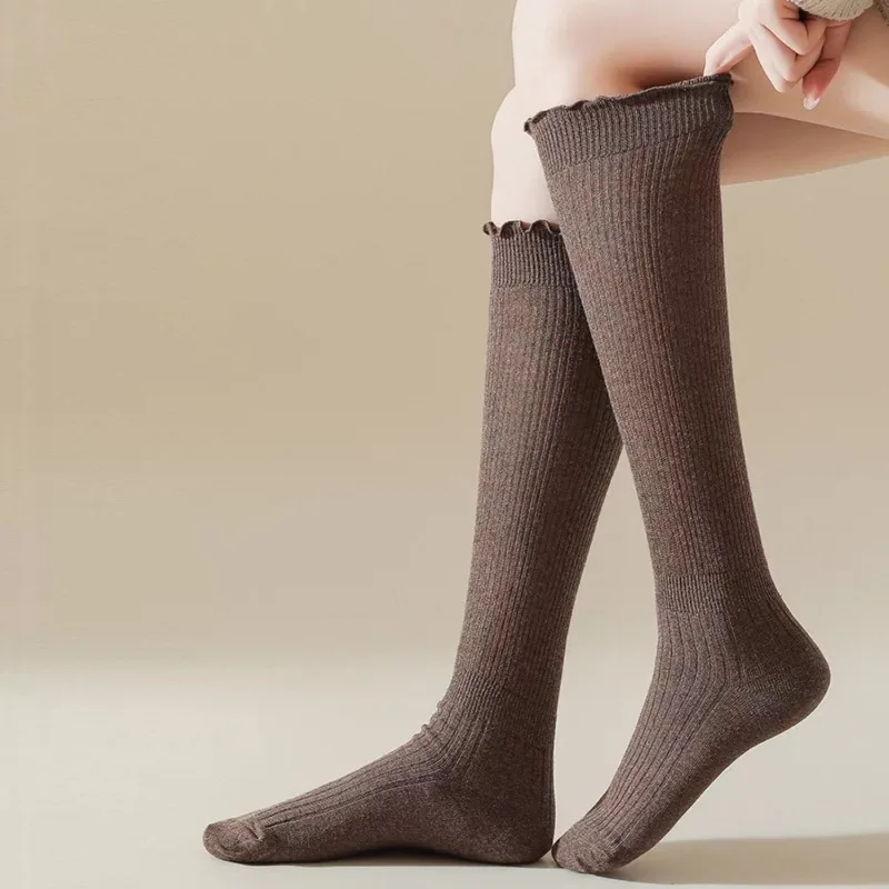 Kanten rand Kniekousen met ruches en houten oorruches Japanse stijl Slouchy sokken voor dames Dagelijks vrijetijdskleding Zoete kousen