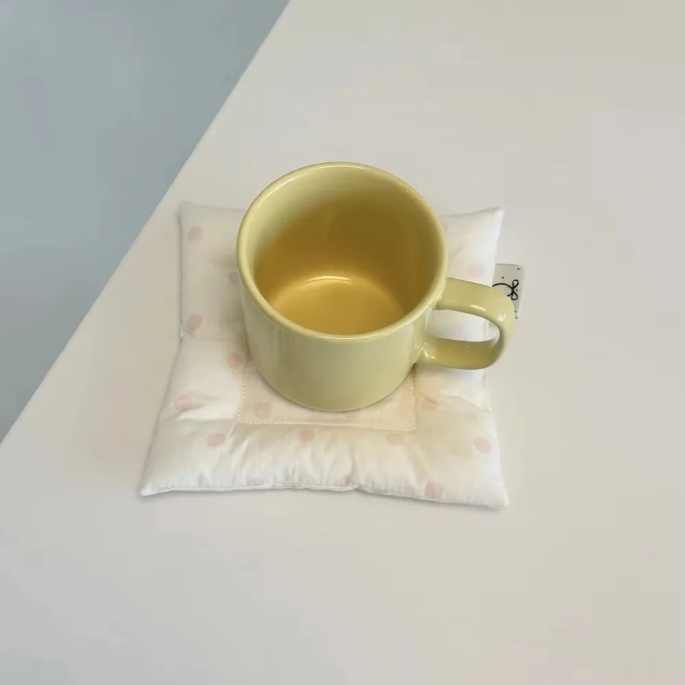 Fashion Polka Dot Cotton Coasters Quilted Cream Color Cup Mat Square Fabric Desktop Decorative Cup Mat Home Decor Gifts