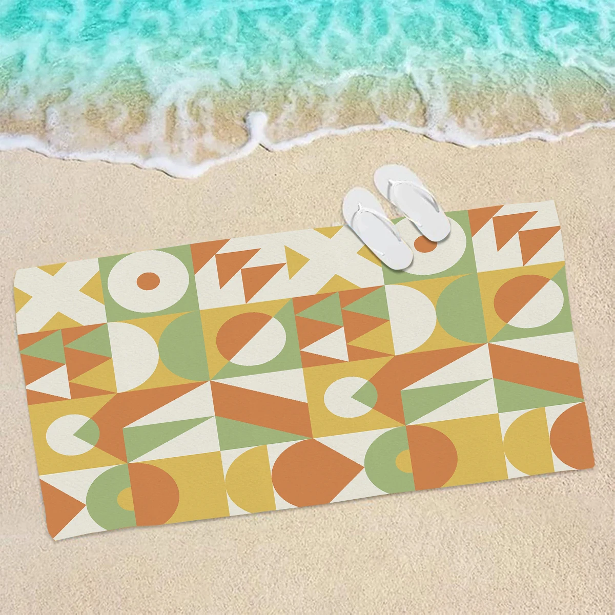 Multi-functional Polyester Beach Towel - Ideal for Swimming, Fitness, Camping, Yoga, Travel and Beach Activities