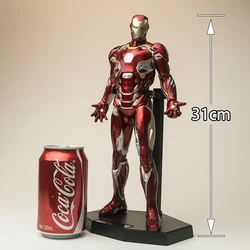 32cm Marvel Comics Collection Figurka Iron Man Kapitan Ameryka Anime Kolekcja akcji Ozdoba na biurko Dekoracja Zabawki dla dzieci