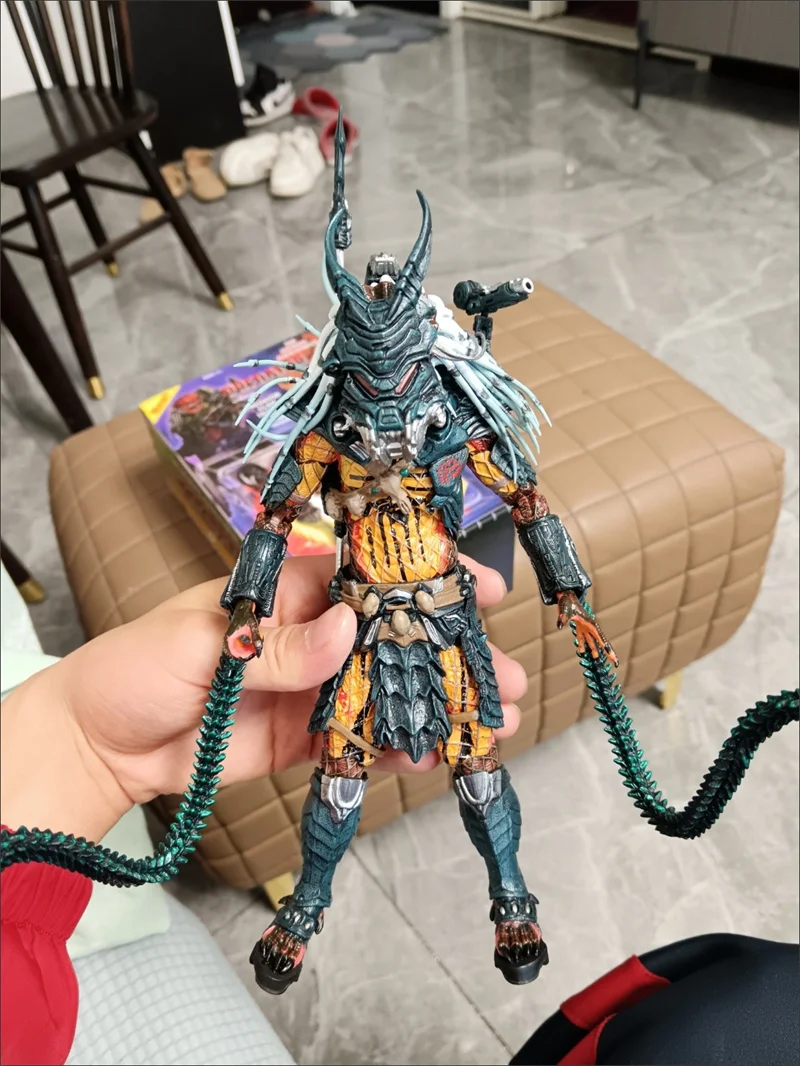 neca-ザ・アルティメット・エイリアン・ハンター-プレデター-アクションフィギュア-クランリーダー-リペイント-ベンダブルテンタクルズ-プレデター-コレクタブルモデルトイ