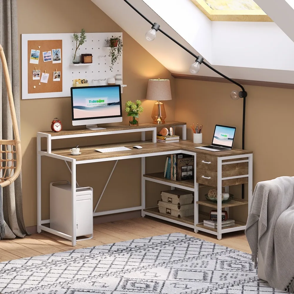 محطة عمل مكتب كمبيوتر على شكل حرف L مع درجين، ورف تخزين، وحامل شاشة #4