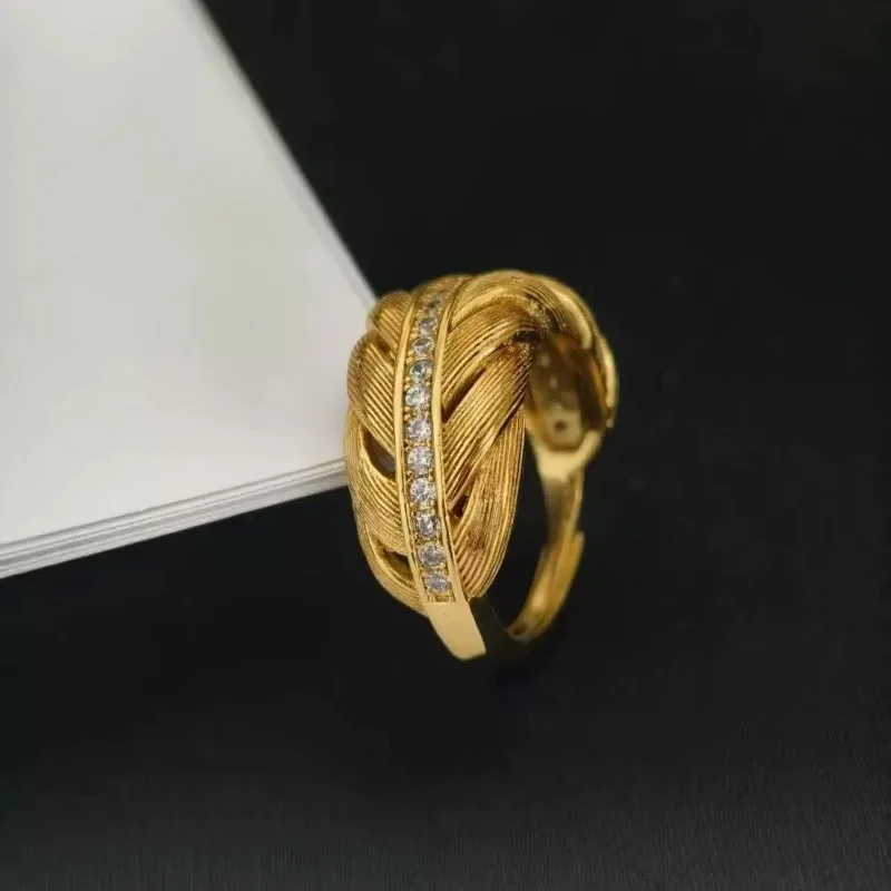 

Yuhong винтажное кольцо с бриллиантовым пером, нишевое легкое роскошное высококачественное кольцо из пшеницы с ручной матовой щеткой