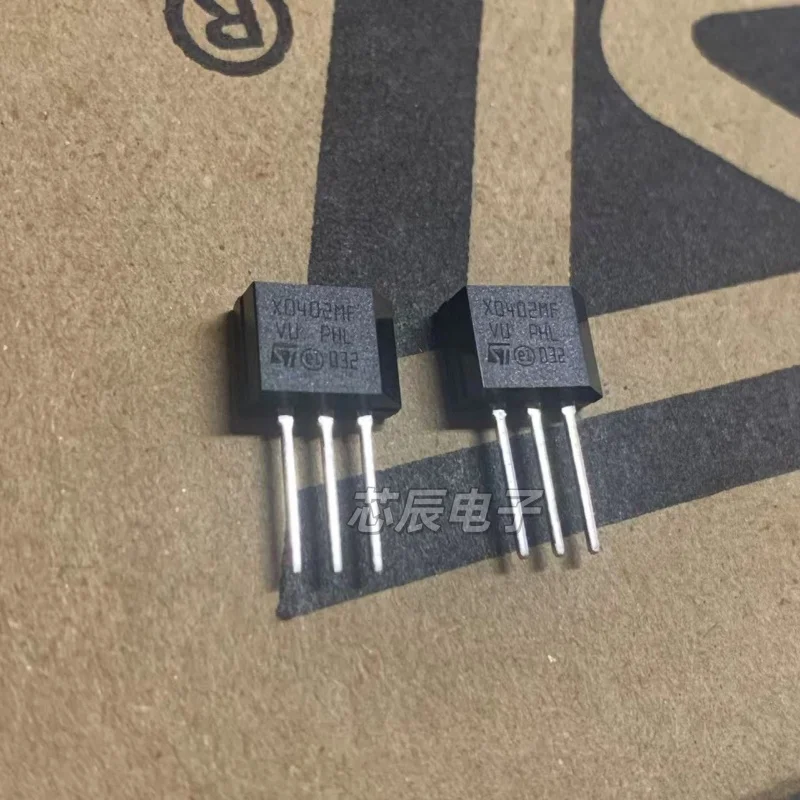 10pcs Brand-new, Genuine Imported Bidirectional Thyristor Z0402MF in TO-202 Through-Hole Package