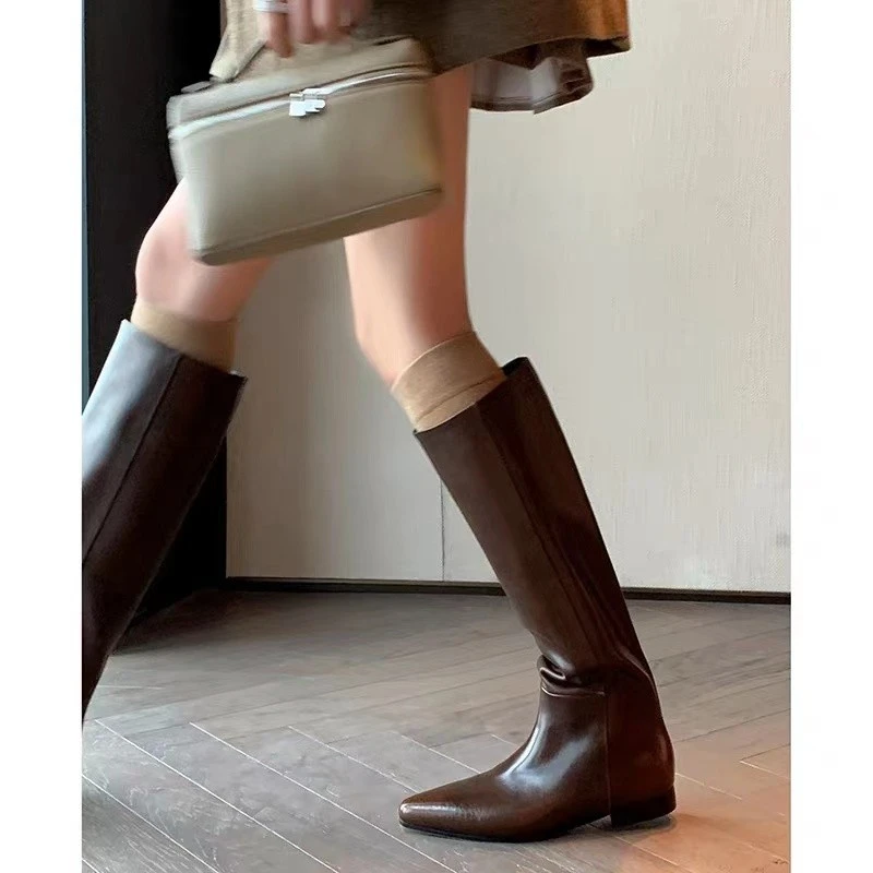 Designer Vintage Women Knee High Boots Fashion Slip On Long Booties Autumn Winter Low Heels Ladies Black Long Western Boots