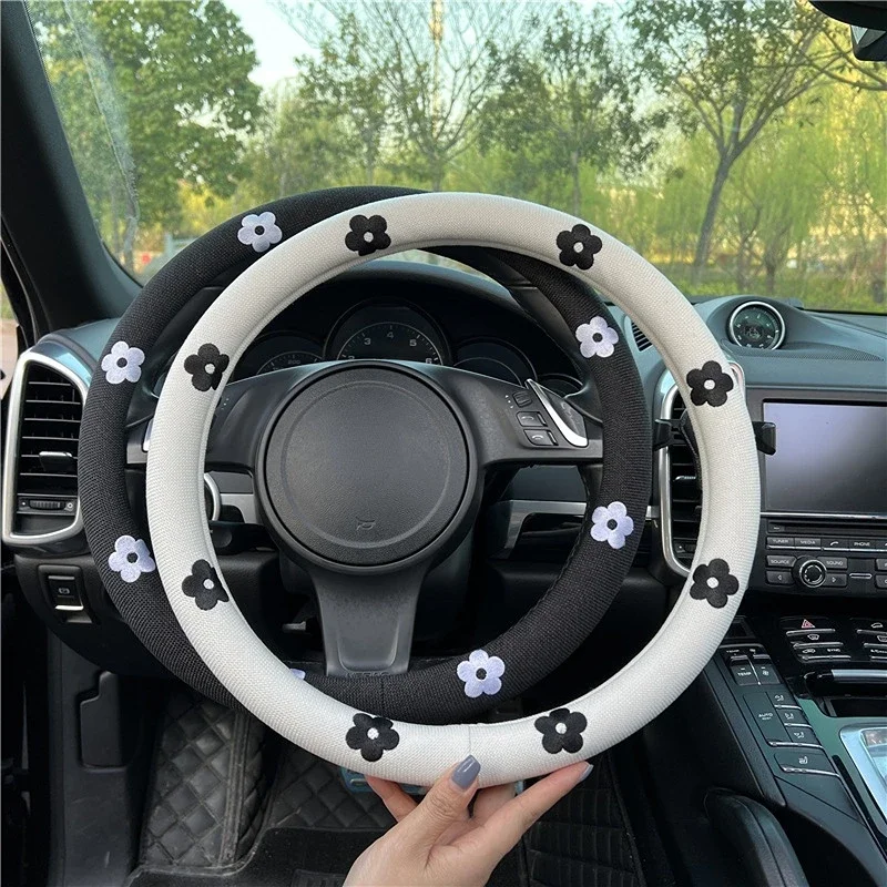 Car Steering Wheel Cover Daisy Flowers Anti Slip Sweat Absorbing Car Handle Cover Universal Steering Wheel Elastic Covers