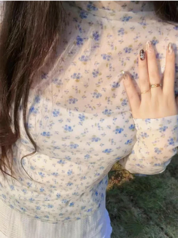 블루 플로럴 프린트 베이스 레이어 irt 여성용 슬림핏 롱 Sve f 하이 칼라 티셔츠 봄 시즌 패셔너블 이너웨어...