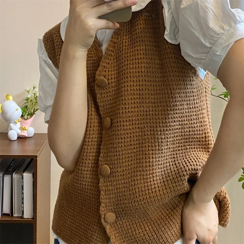 

Women Retro Sweater Vest Sleeveless Tops Cropped Knitted Cardigan Coat Free Shipping Jacket Korean Fashion Cheap Wholesale New