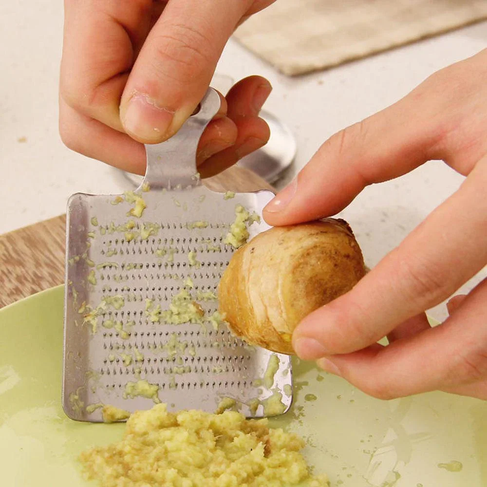 Garlic Press Ginger Wasabi Grater Multifunctional Crusher Household Kitchen Cooking Tool Vegetable Mashing Accessories Supplies