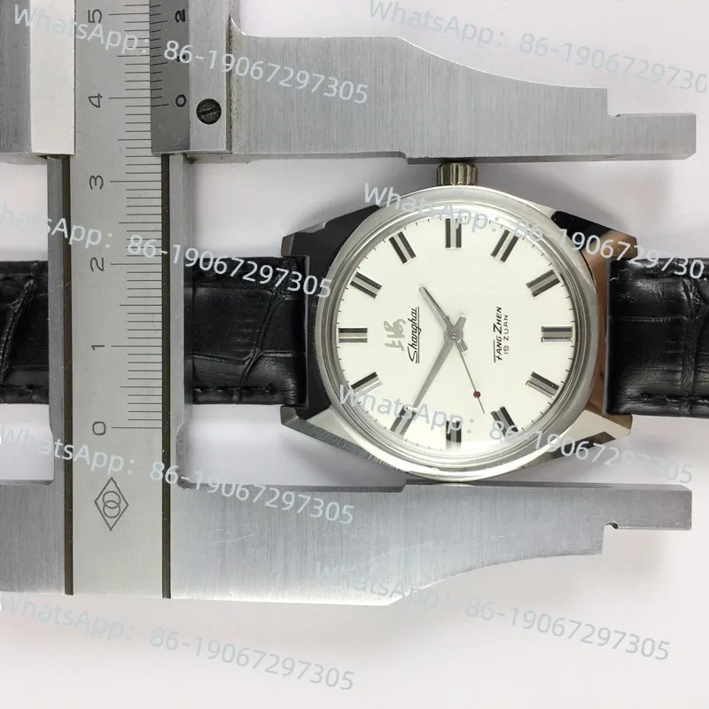 

Manual Machinery Produced By Shanghai Watch Factory, All-steel Shockproof Large Watch (free Strap, Random Color)
