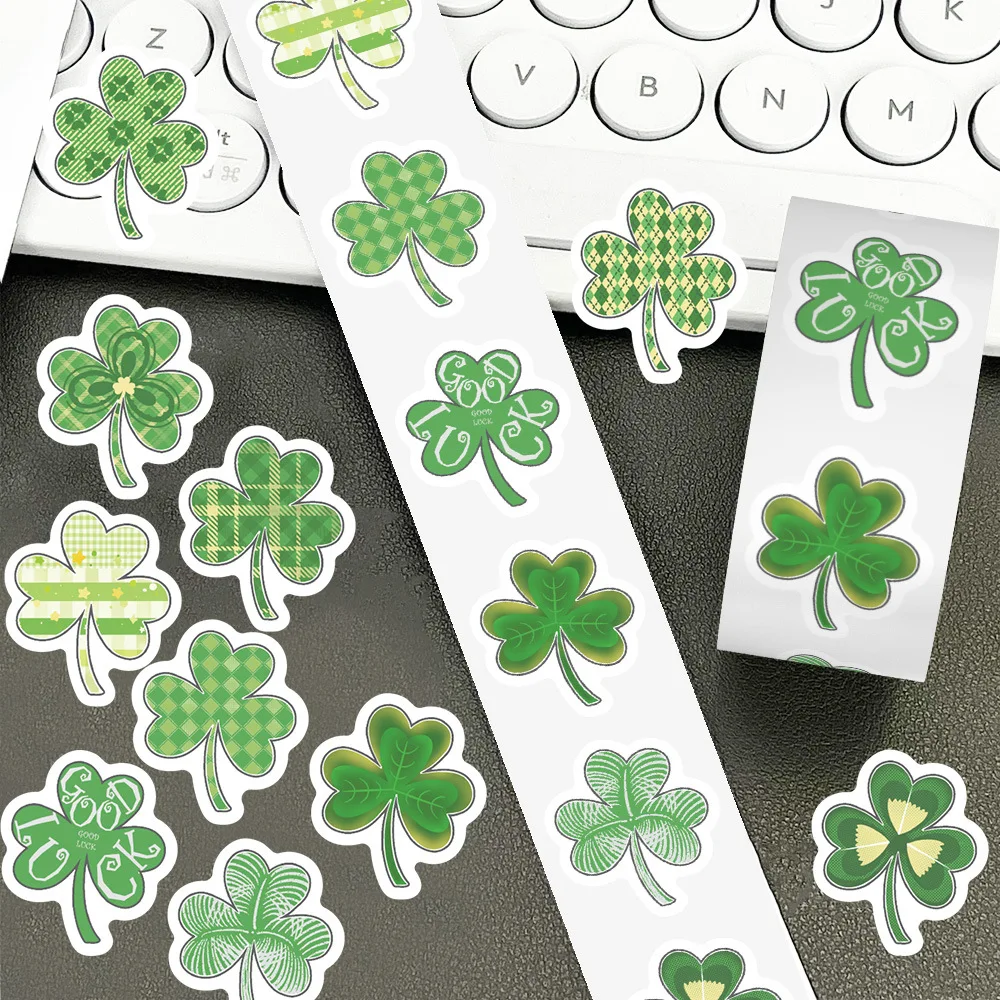 500 ピース/ロールクローバーシールステッカー聖パトリックの日ロールデカール DIY 荷物電話ギタースケートボード防水ステッカー子供のおもちゃ