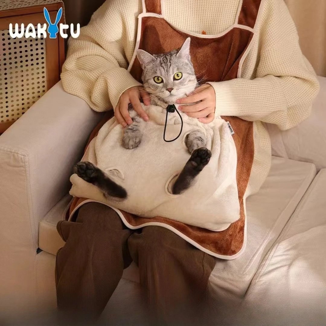 

Wakytu Stroking Cats Apron Flannel Long-sleeved Clothes Bib Cover Non-sticky Hair Waterproof Stroking Cats Special Clothes