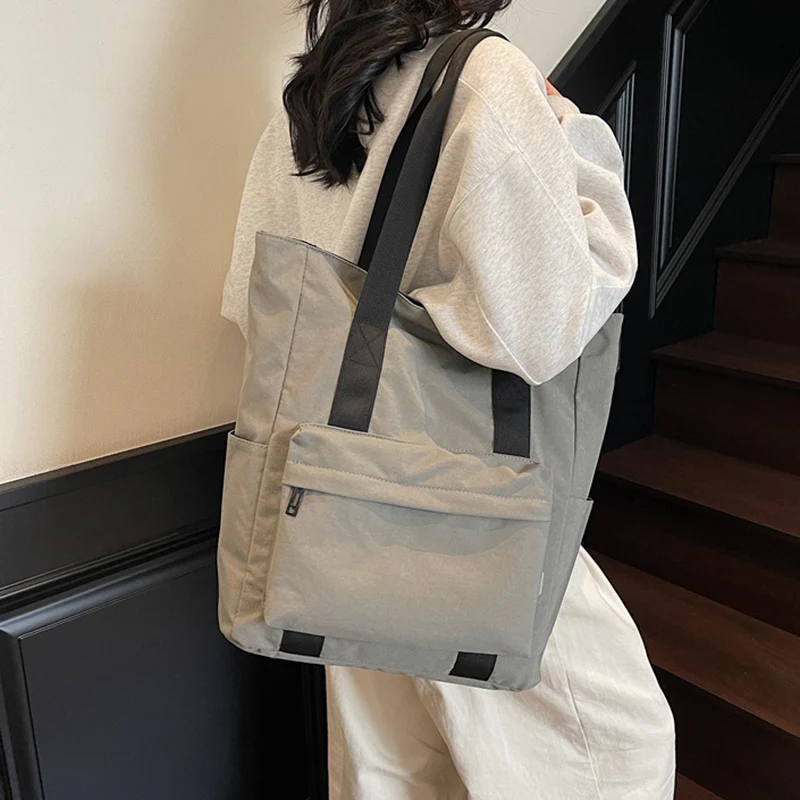 

Gym Fitness Shoulder Bag Large Capacity Simple Tote Multifunctional Package Causal Student Communting Schoolbag Outdoor Handbag