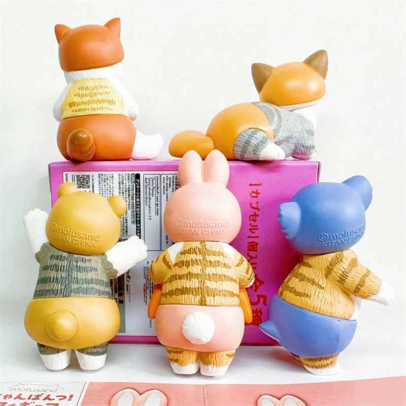 แครอทสัตว์เลี้ยงลูกแมวกล่องตาบอดCOSสัตว์แพนด้ากระต่ายAction Figureของเล่นตกแต่งคริสต์มาสของขวัญ