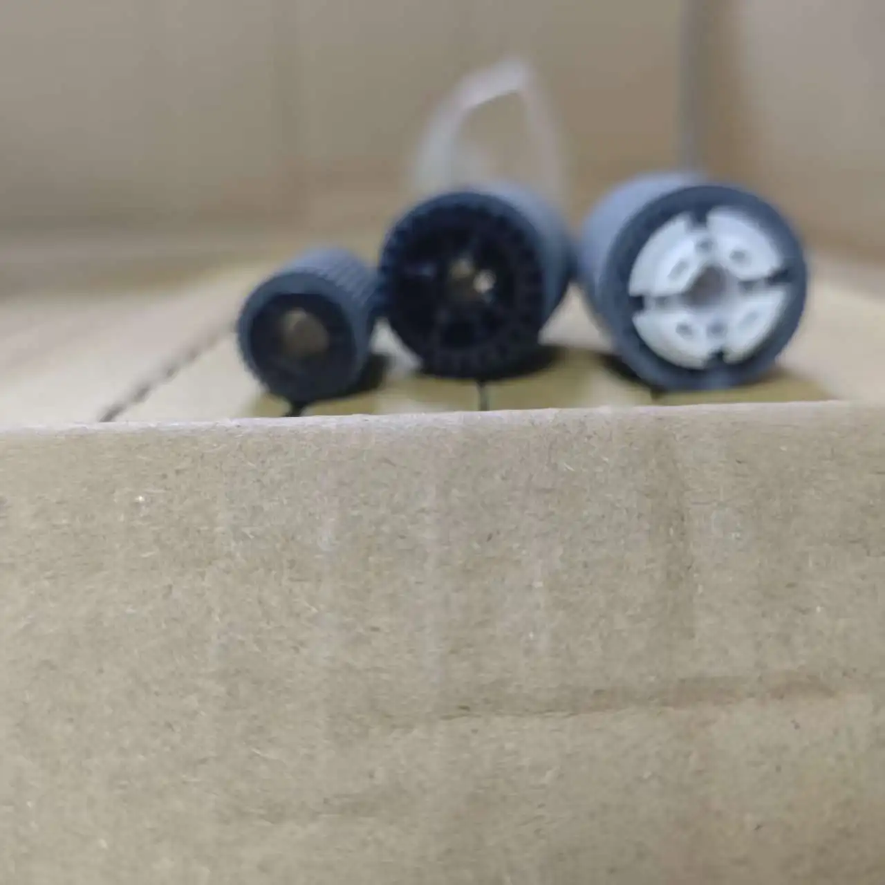 

5X FB6-3405-000 FC5-6934-000 FC6-6661-000 Ролик захвата разделения подачи для Canon iR 2520 3570 2830 1730 4570 3045 2230 1740