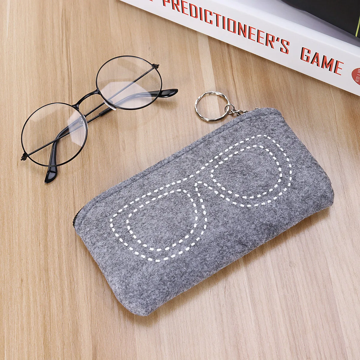 

1Pcs Felt Glasses Storage Pouch White Stripes Slim Portable Eyeglasses Case Sunglasses Bag Travel Organizer Pen Holder