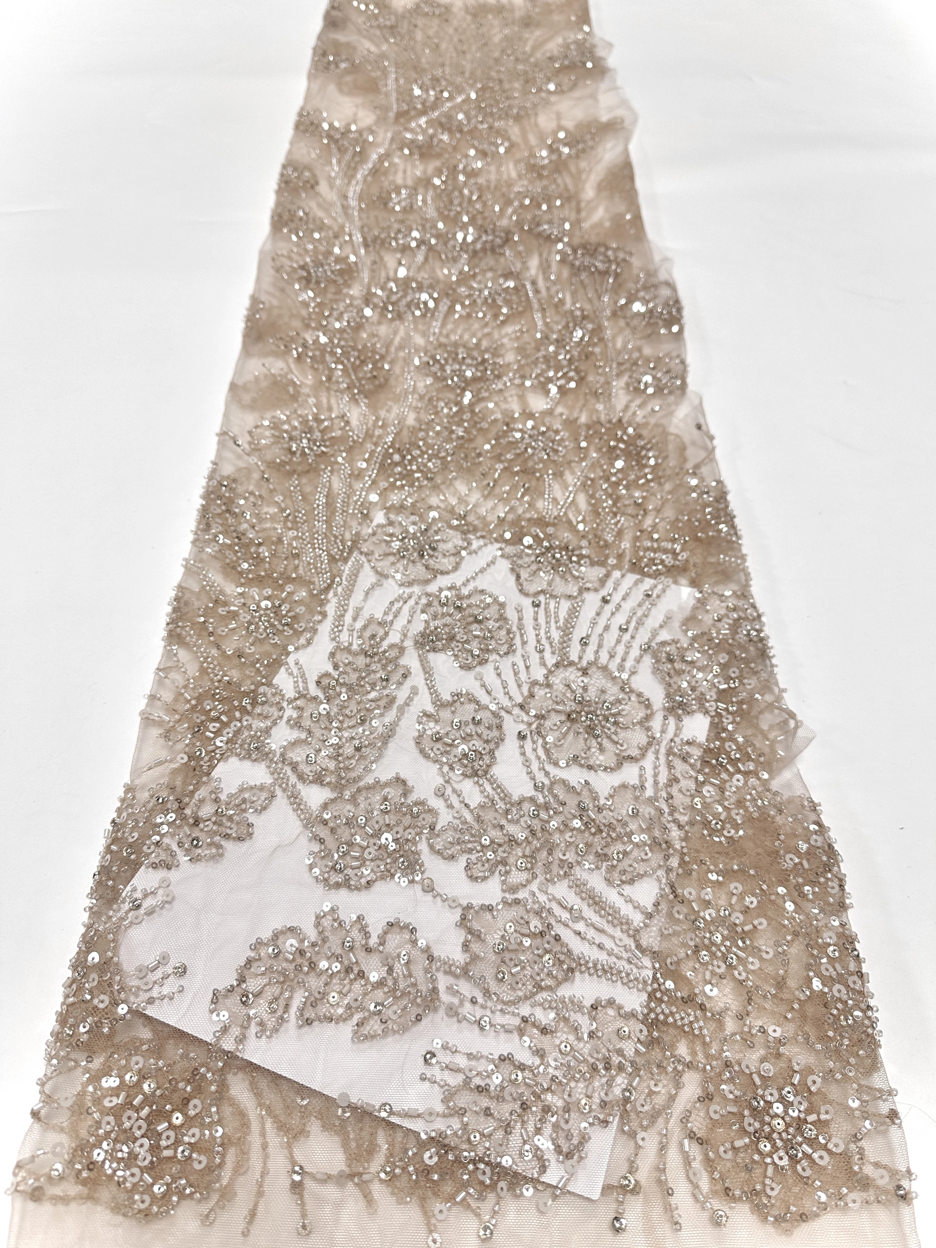 

Элегантная 3D вышитая бисером французская тюлевая кружевная ткань с блестками в африканском нигерийском стиле высокого качества для вечеринок и свадеб