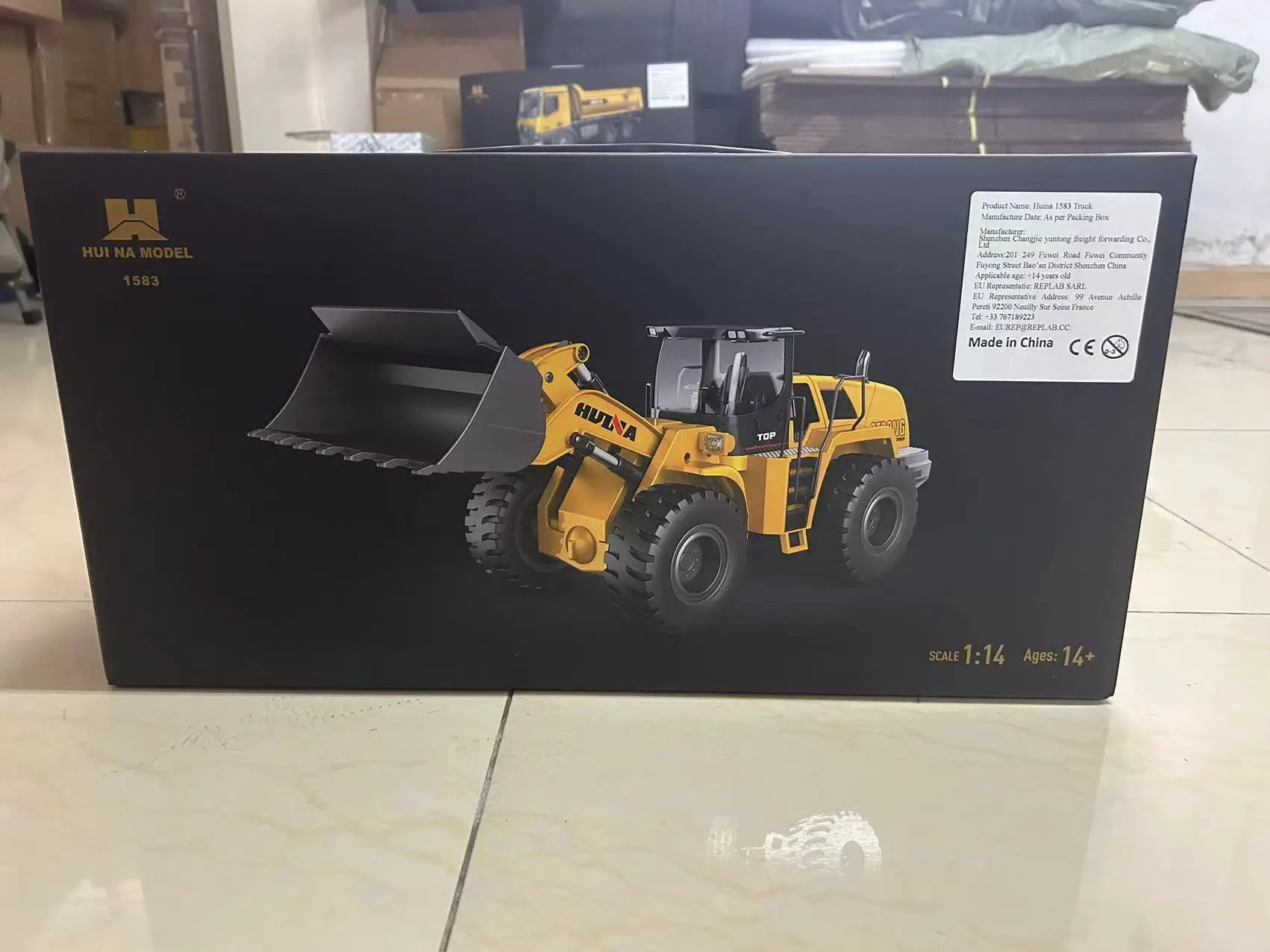 Huina 1583 Excavator Bulldozer Loading Car 1:14 10 Channel Loader Model Engineering Car