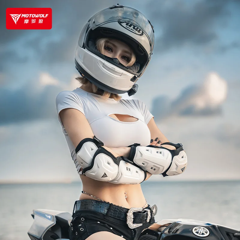 

Motorcycle Outdoor Riding Three-Section Anti-Fall GearCEProtective gear is wear-resistantTPUProtective shell for motorcycle ride