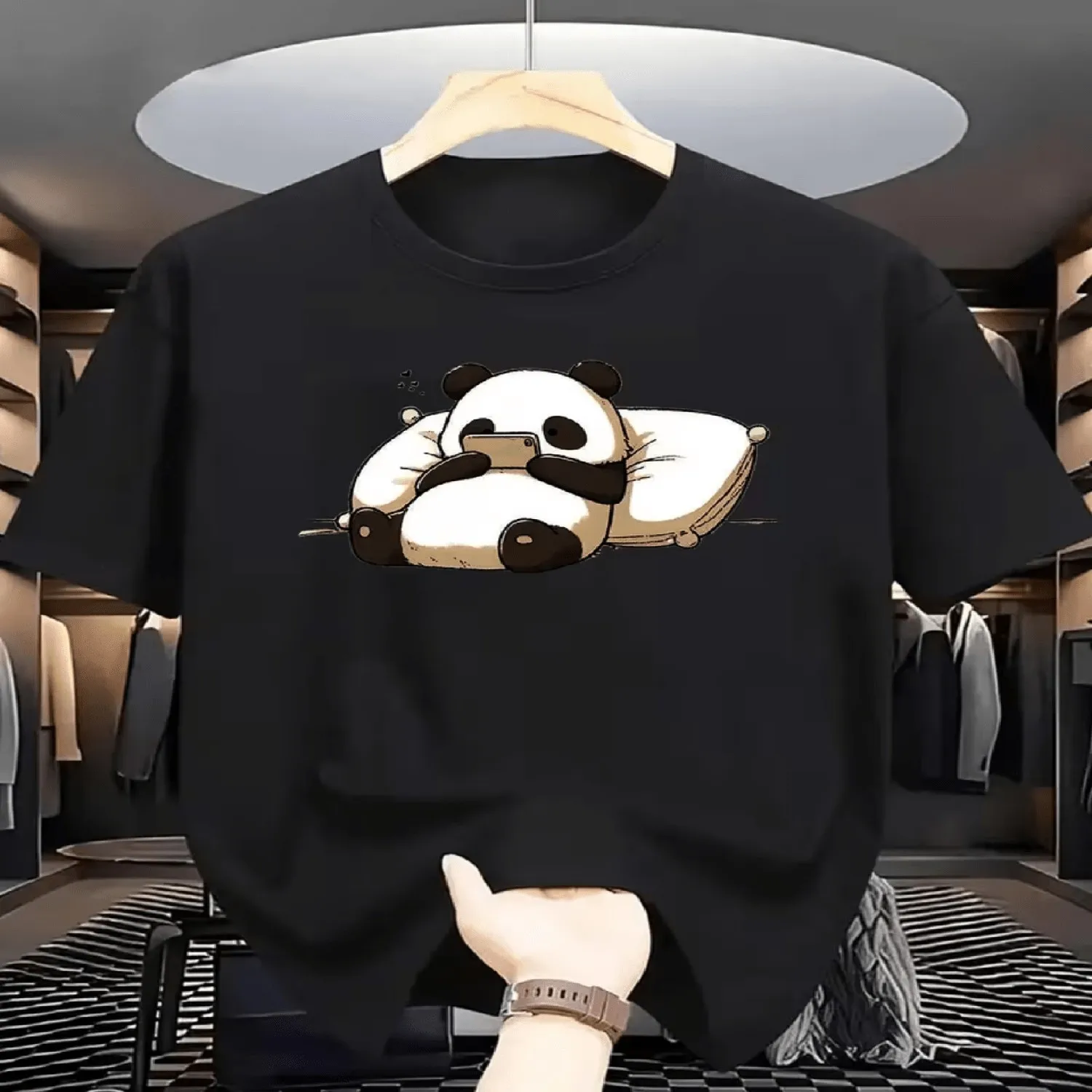 Lying Flat Playing Phone Panda Print T-Shirt, Casual Short-Sleeve Top, Summer Versatile Casual Men's Top Casual T-shirt, Minimalist Tee,