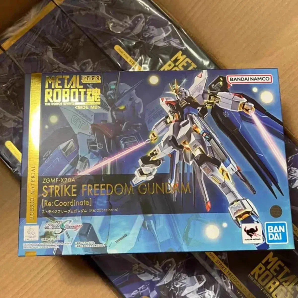 Bandai-figura Original de Gundam, Kit de modelo HGUC 1/144, figura de Anime ZGMF-X20A STRIKE FREEDON GUNEM, juguetes de modelo de acción, regalo