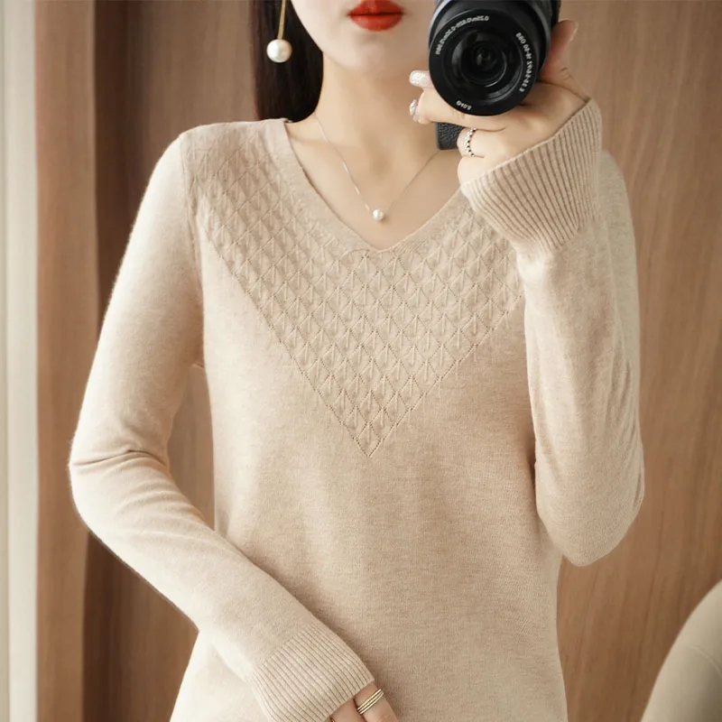 Women Pure Wool Blend Knit Sweater Autumn Winter V-Neck Diamond Grid Pullover Solid Bottoming Casual Top Cashmere Female Sweater