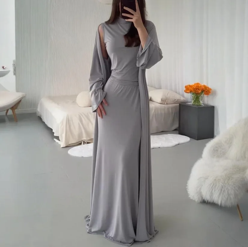 2025 Autumn and Summer Waist Tight, Comfortable, Versatile Commuter Daily Bag Hip Skirt Sleeveless Top Coat 3-Piece Set