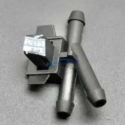 1pc fpr MITSUBISHI Pajero Sport V93V97V87 Front windshield water spray nozzle three-way pipe buckle