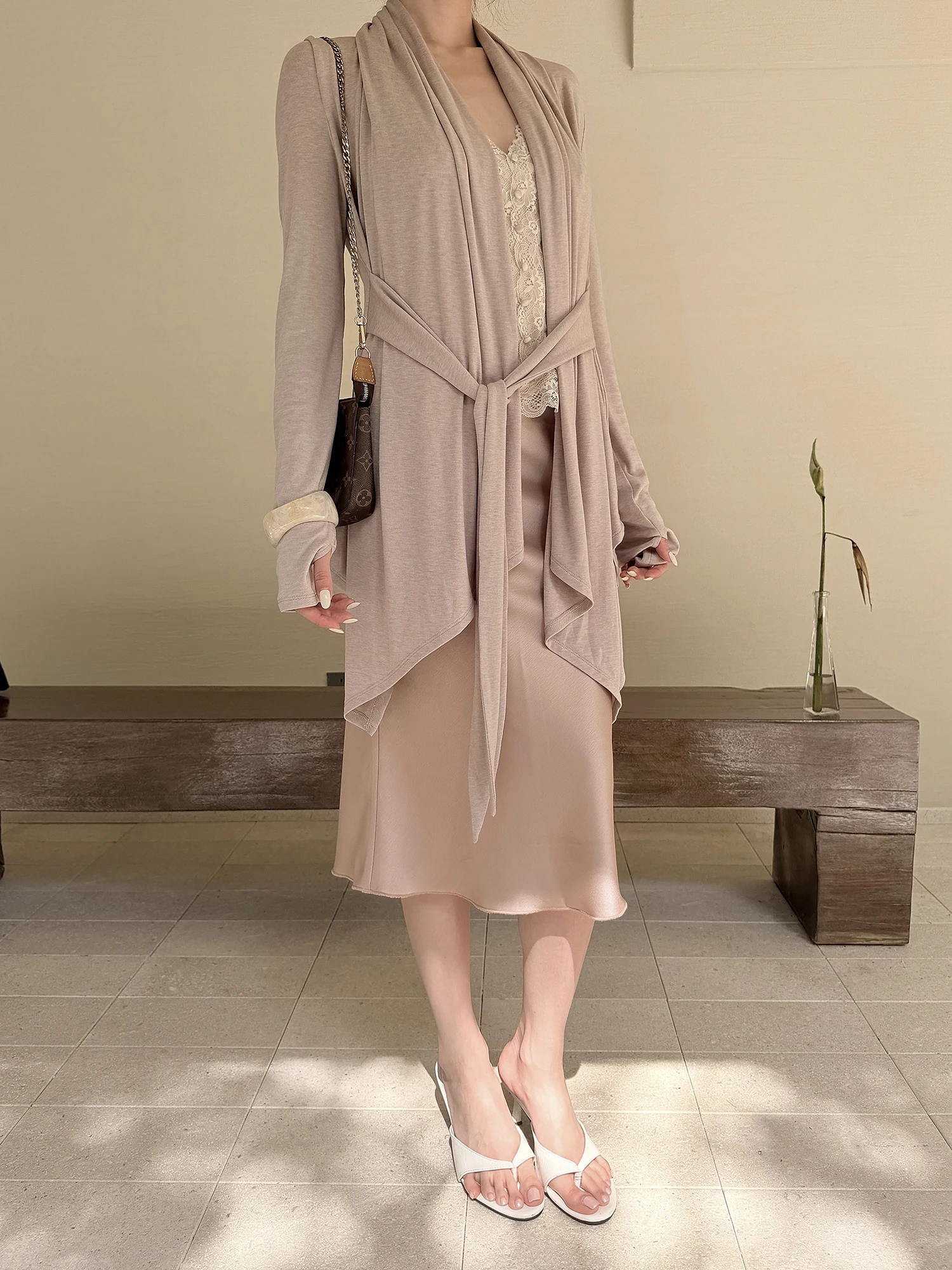 

Loose Women's Knitted Open Cardigan Hydrangea XiIng Apricot Irregular Tied Design Slimming Outerwear Top