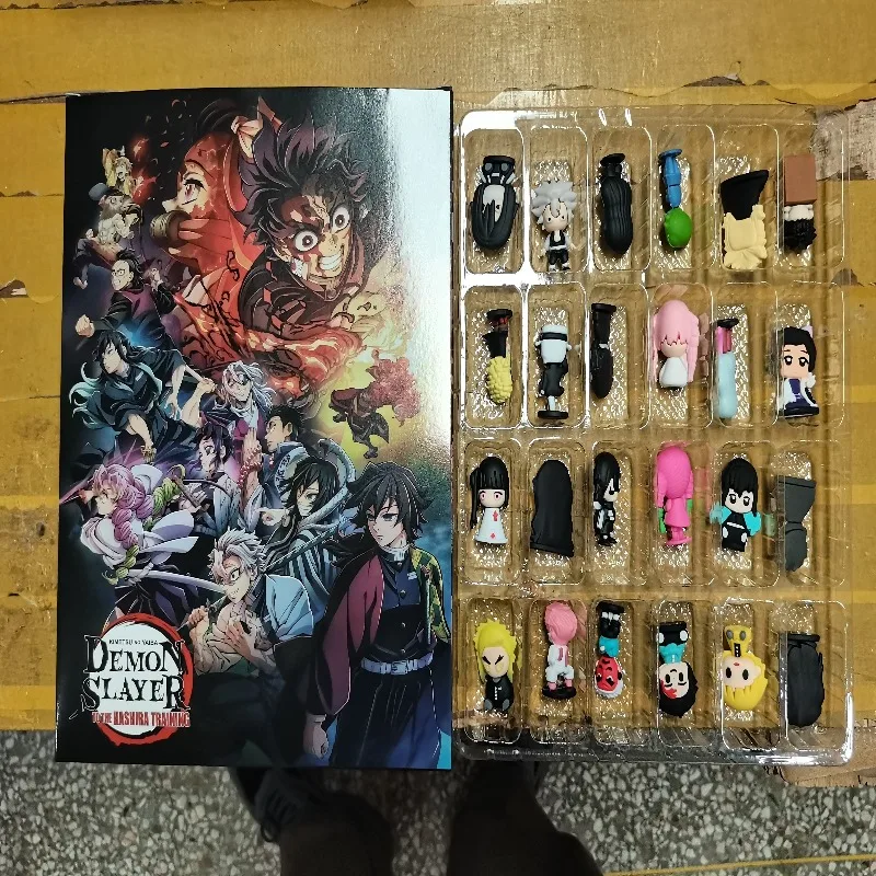 新作 3D 鬼滅の刃 クリスマス アドベントカレンダー ブラインドボックス フィギュア 24日間 サプライズ カウントダウンボックス フィギュア コレクタブル キッズ おもちゃ ギフト