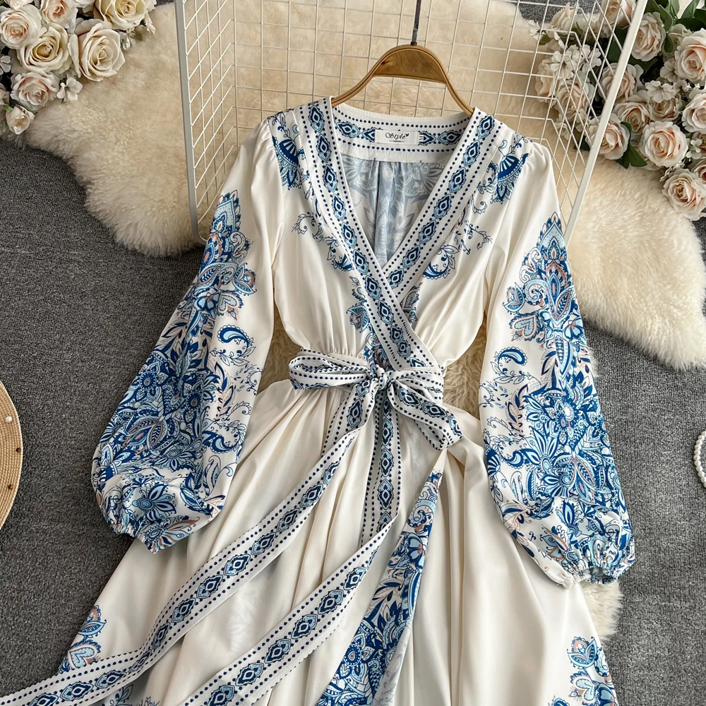 UNI Spring Elegant Women Dress 2025 Fashion Puff Sleeve V Neck Boho Print Dress Vintage Belt Loose Party Dresses Femme Vestidos