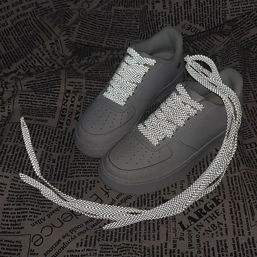 أربطة الحذاء العاكسة ذات الوجهين، تصميم مسطح، أربطة الحذاء المضيئة الداكنة، عاكسة ملونة، لون أسود وأبيض