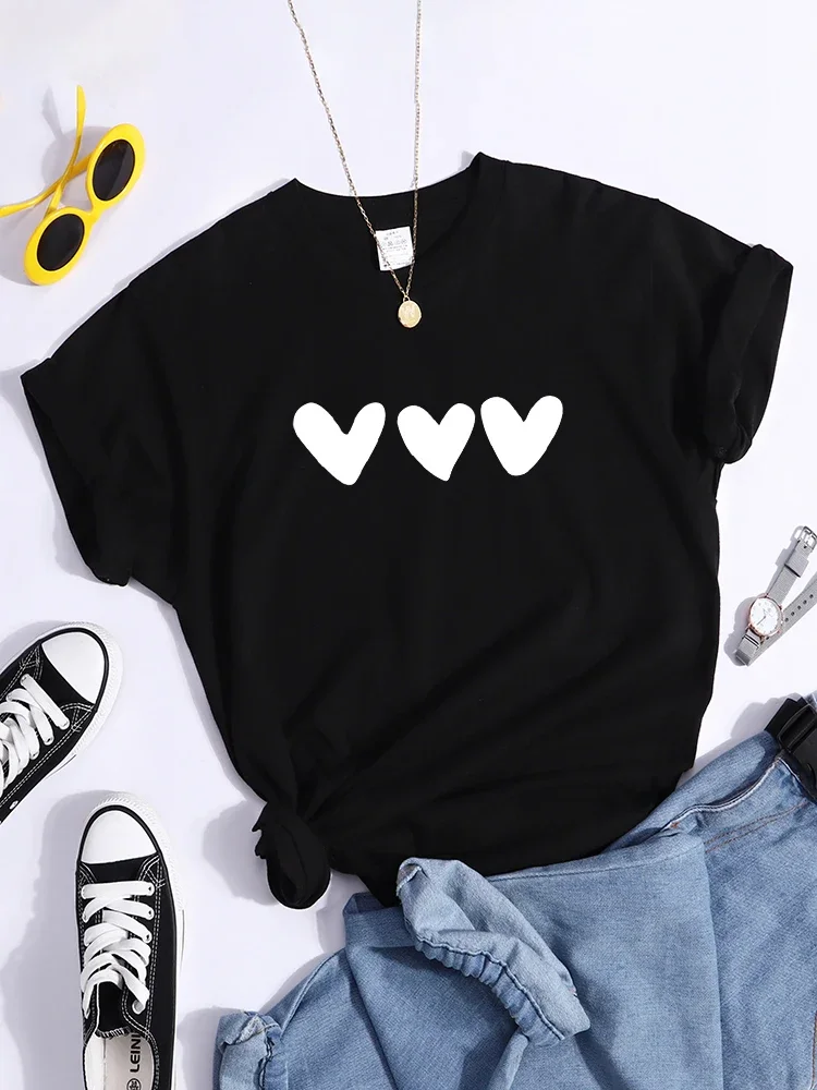 Black Heart Tshirt All-Match Summer Comfortabletee Shirt Street Casual Softtee Tops Short Sleeve Essential  Women Tshirts