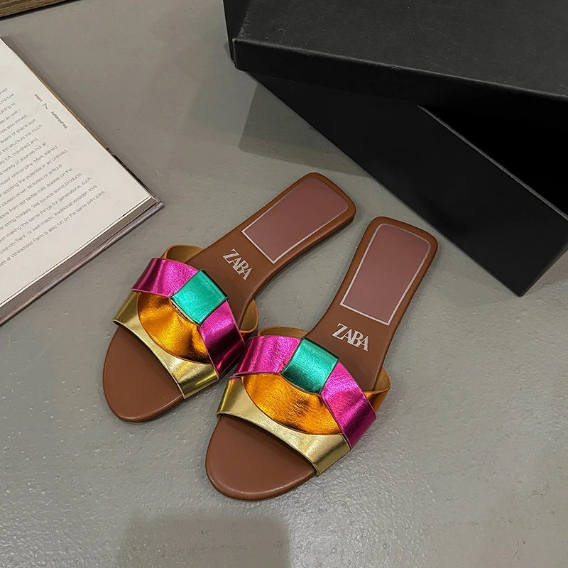2025 Luxury Designer New Sandals Flat Comfort Sexy Open Toe Braided Beach Slippers Casual Soft Sole Flip Flops Zapatos De Mujer image 4
