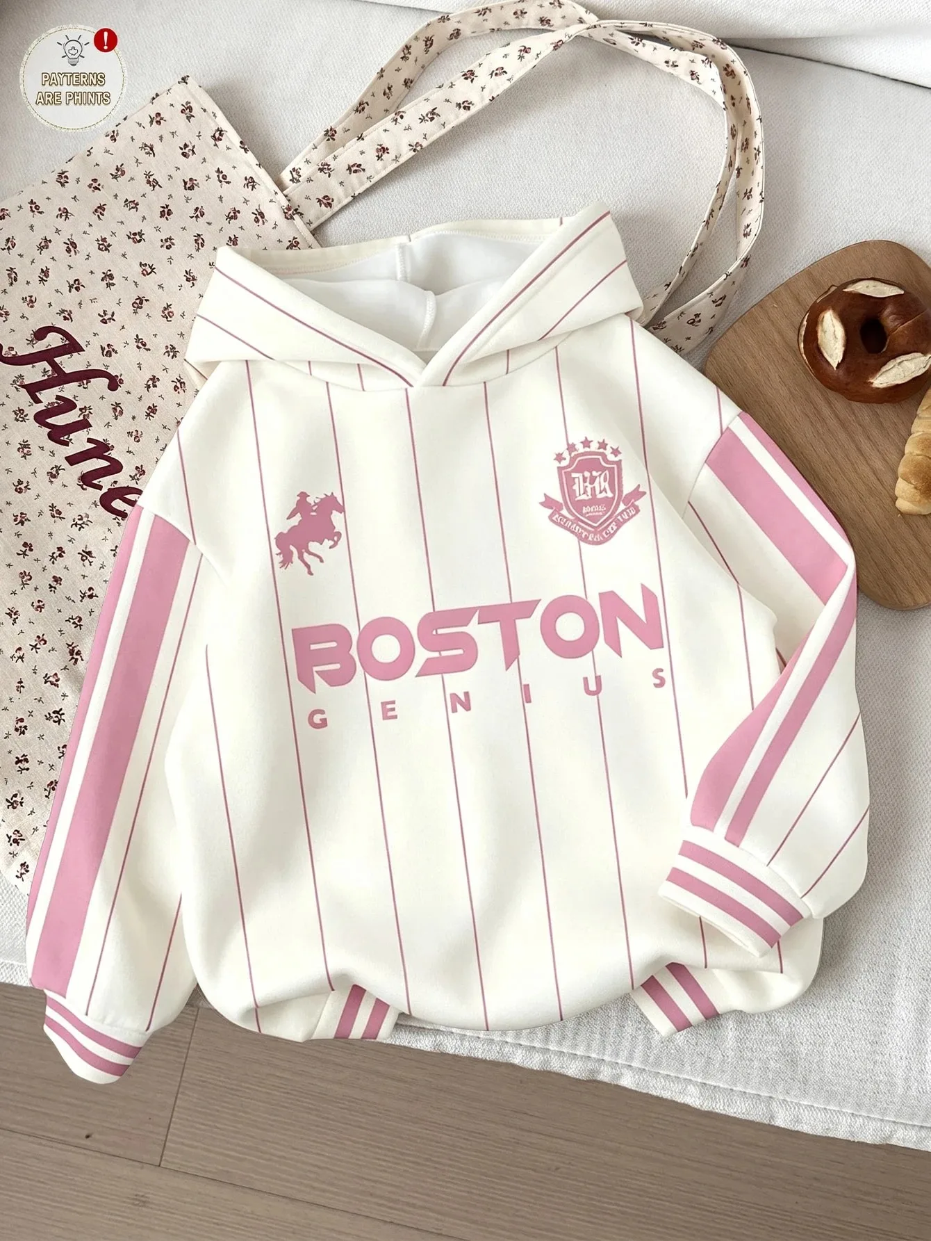 2026 Hot Sale Autumn and Winter Striped Design Pattern Printe Women's Hoody Sweatshirt Minimalist Casual Pullover Top Daily Wear