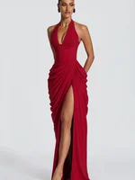 Robe longue plissée unie sexy pour femme, style licou, sans manches, dos nu, cintrée à la taille, fendue, pour soirées d'été 2026 5