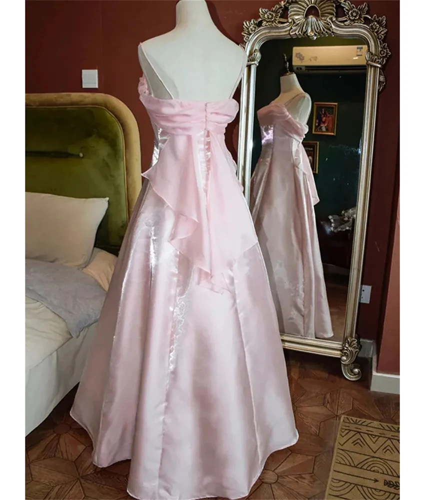 تخصيص مثير الساتان ألف خط السباغيتي الأشرطة مساء اللباس جودة عالية حمالة أكمام الطابق طول فساتين المشاهير