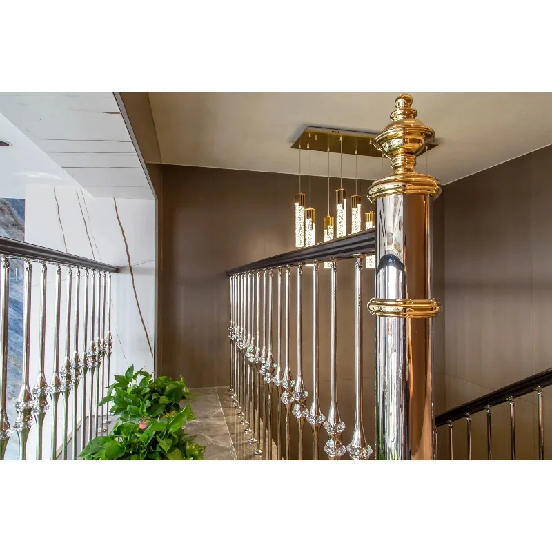 التخصيص حجم مخصص الدرابزين المعدنية الأوروبية الكلاسيكية الدرابزين الحديثة الفرنسية نمط النحاس الألومنيوم درج الدرابزين