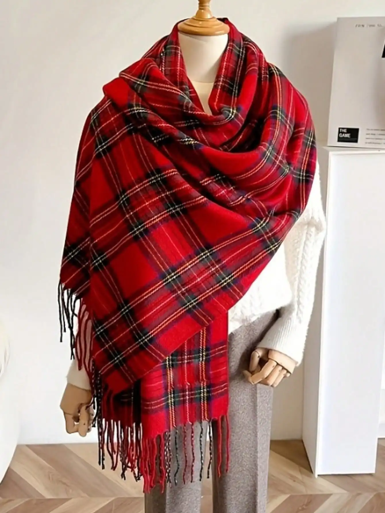 A woman's fashionable and temperament imitation cashmere warm shawl, scarf and scarf gave him a Christmas and Halloween gift