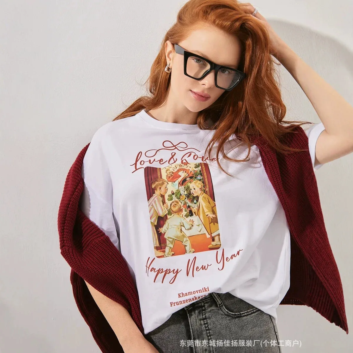 Sweet Slavic Nostalgic White Oversized Tee Vintage New Year Window Art Print Pure Soft Cotton Loose Women Holiday Street T Shirt