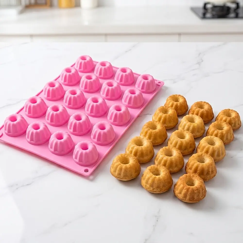 20 Cavities Chocolate Baking Mold Flexible Silicone Mini Donut Chocolate Mold Food Grade DIY 3D Swirl Gummy Silicone Mould