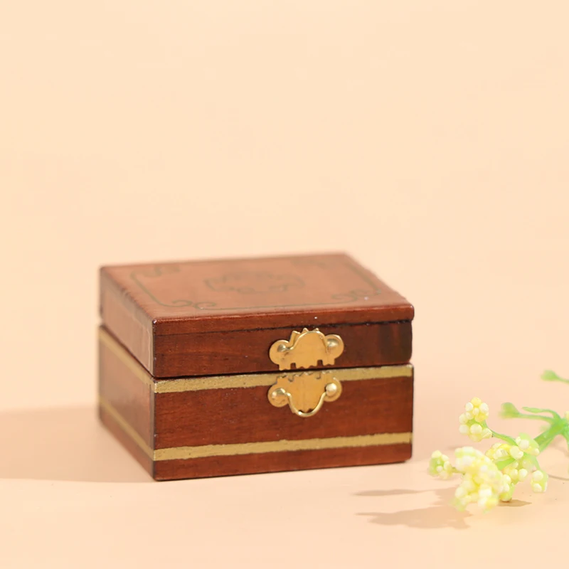 1pc Mini Jewelry Box Model Dollhouse Miniatures Children DIY Miniatures Doll