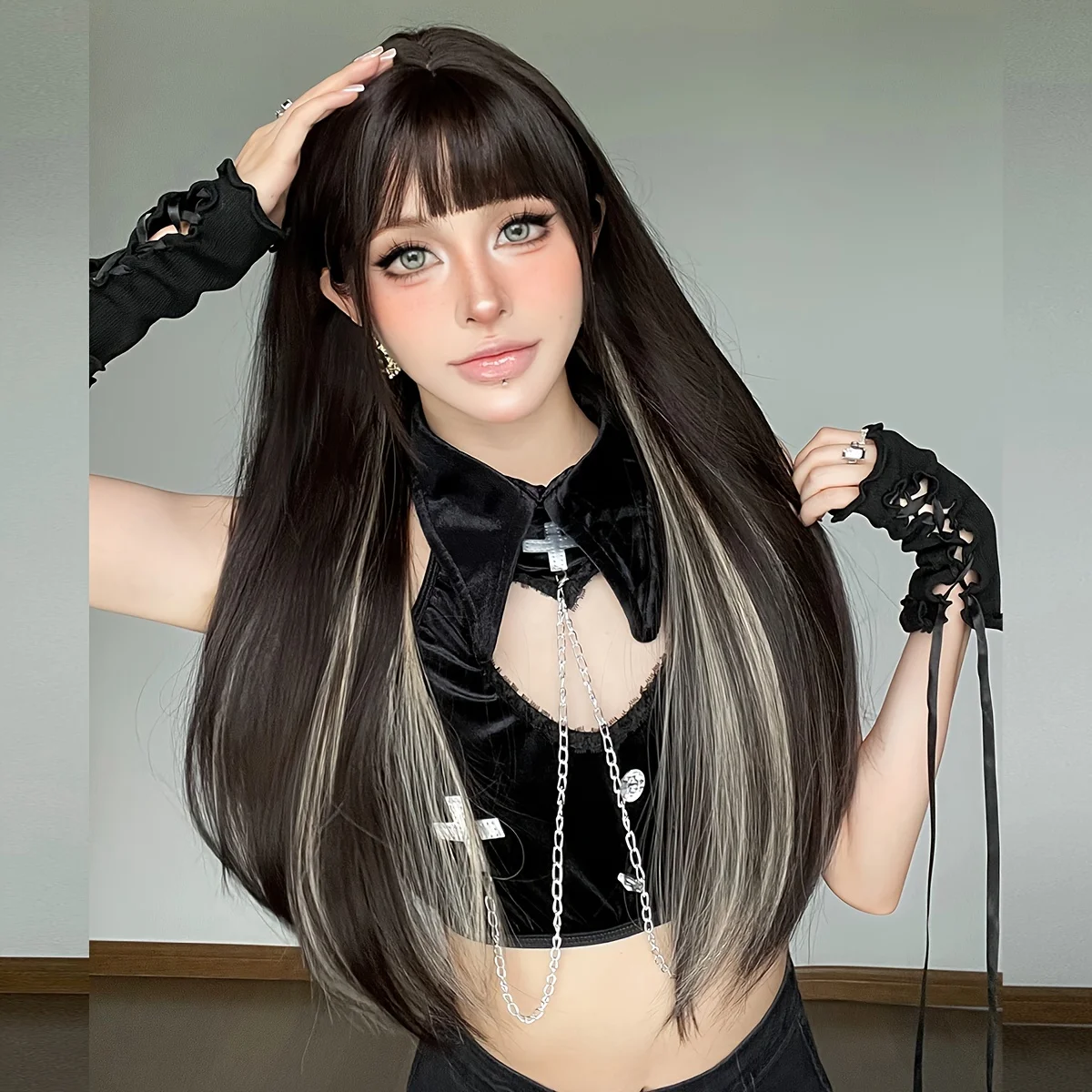 Long Straight White Highlight Black Wigs for Women Daily Party Use High Density Synthetic Highlight Beige Wig with Bangs