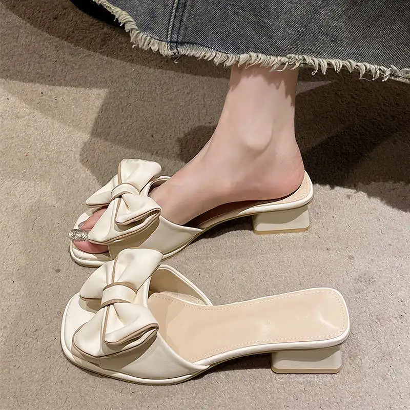

Women Anti Slip Trend Sandals 2025 New Summer Light Sandals Fashion Beach Casual Slippers Outdoor Bow Tie Flats zapatos de mujer