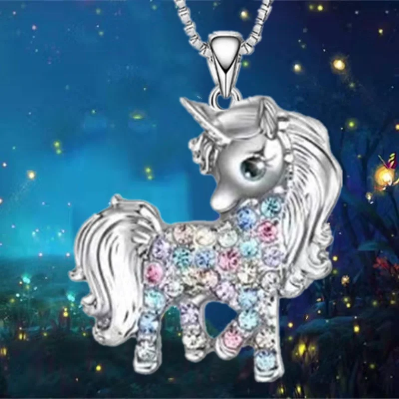 Fashion Creative Unicorn Necklace Zircon Animal Pendant Engagement Necklaces for Women Animal Jewelry Birthday Anniversary Gift