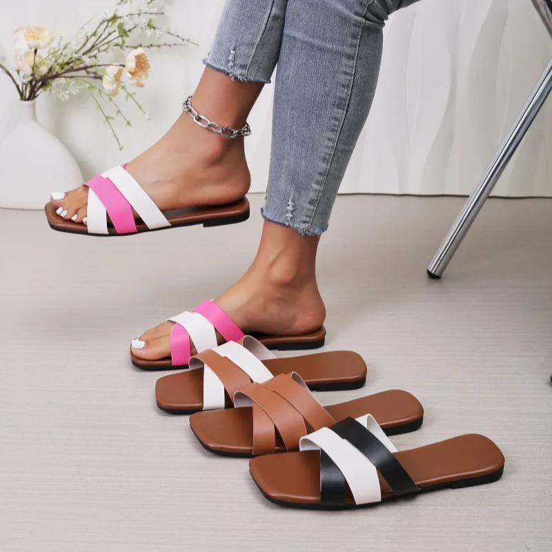Women Slippers Trend Designer Flat Slippers Weave Comfortable Casual Shoes Summer Luxury Sandals Lightweight Slides Women