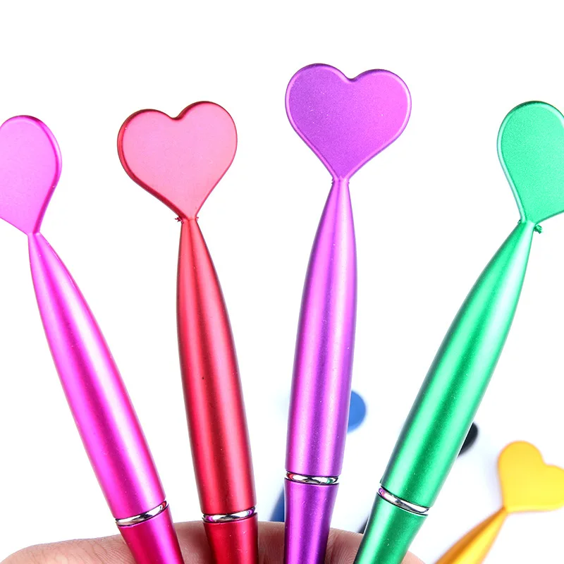 50 pezzi di penna a sfera rotante a forma di cuore, penne a sfera a forma di cuore, penne in plastica, penna a sfera per studenti, materiale scolastico, cancelleria