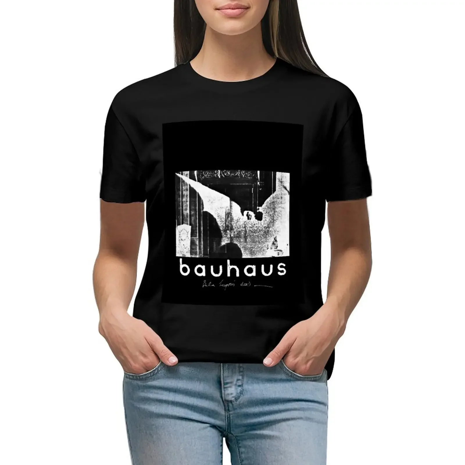 

Bela Lugosi's dead horror post punk 80s retro black and white artwork T-Shirt summer top t-shirts for Women loose fit